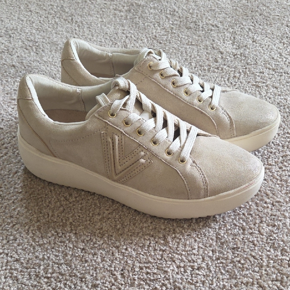 Vionic Kearney Platform  Metalic Gold Sneakers Size 7 - Picture 4 of 7